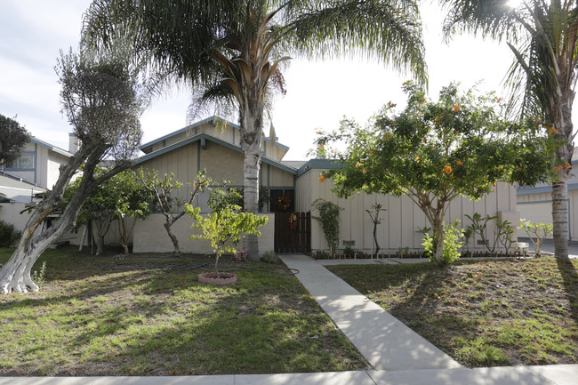 12930 Sycamore Ave in Garden Grove, CA - Building Photo - Building Photo