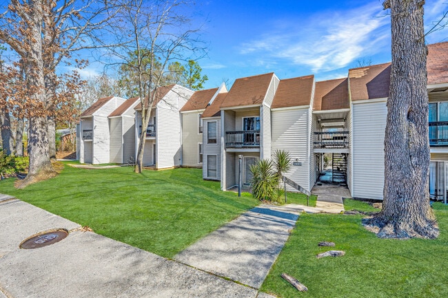 Fort Sedgwick Apartments in Petersburg, VA - Building Photo - Building Photo