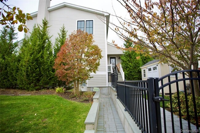 property at 255 Roosevelt Blvd