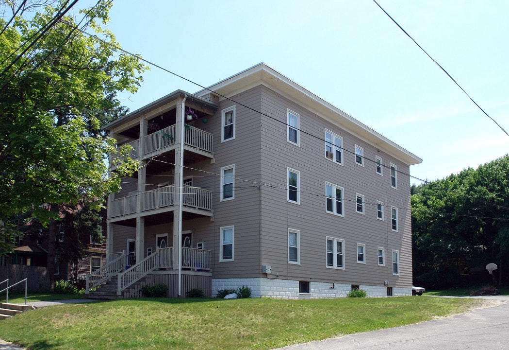 286 Woodford St in Portland, ME - Building Photo