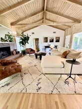 450 Santa Rosa Ln in Montecito, CA - Building Photo - Building Photo