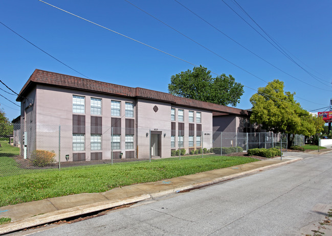 Bay Run Apartments in Orlando, FL - Foto de edificio - Building Photo