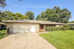 1056 Galgano Ave in Deltona, FL - Building Photo