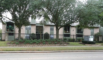 The Venti in Houston, TX - Building Photo