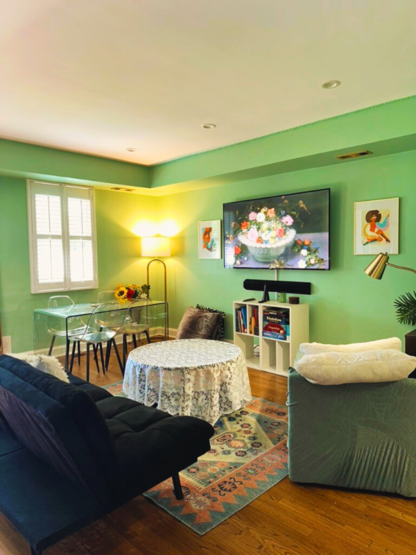 property at 1009 46th St NE