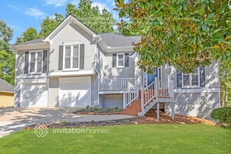 2447 Doubletree Dr NW in Acworth, GA - Foto de edificio - Building Photo