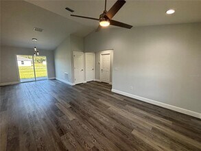 13187 SW 103rd Pl in Dunnellon, FL - Building Photo - Building Photo