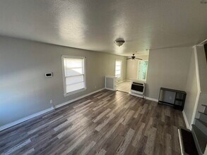 1815 Lucile Ave in Wichita Falls, TX - Building Photo - Building Photo