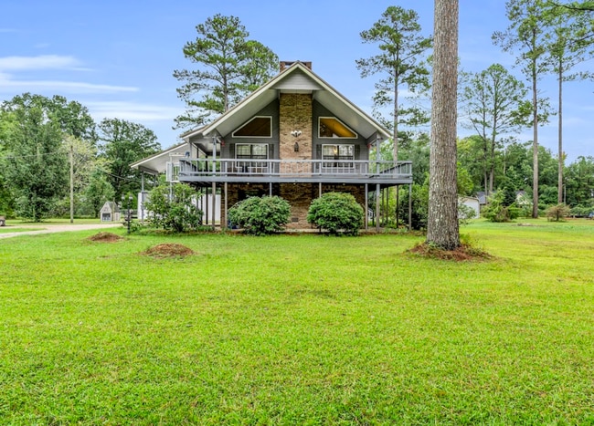 property at 125 Rivermont Cir