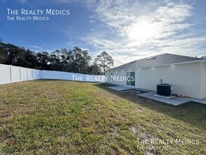 313 Amberjack Ct in Poinciana, FL - Building Photo - Building Photo