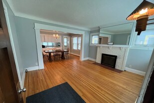 2080 Roblyn Ave in St. Paul, MN - Building Photo