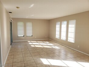 1101 SW 48th Terrace in Cape Coral, FL - Building Photo - Building Photo