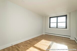1410 Columbia Rd, Unit 7F in Boston, MA - Building Photo