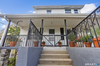 12 Arther St in Greenwich, CT - Building Photo - Building Photo
