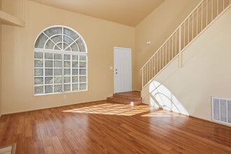 2600 Autumn Blaze Ave in Henderson, NV - Building Photo - Building Photo