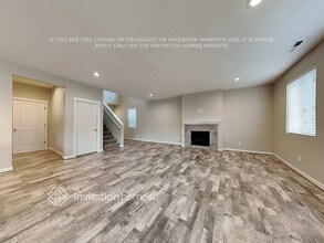 9084 Aster St SE in Tumwater, WA - Foto de edificio - Building Photo