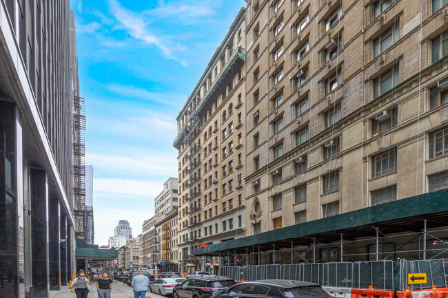 The Franklin Building in New York, NY - Foto de edificio - Building Photo