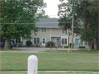 675 Ashworth Dr, Unit Three Photo