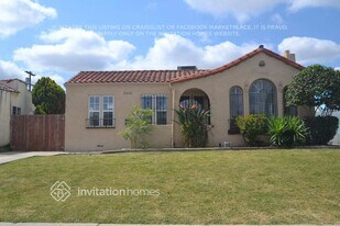 2042 W 75th St in Los Angeles, CA - Building Photo