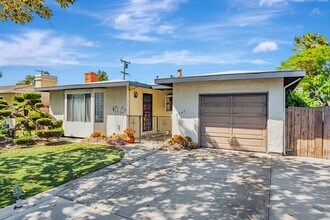 2547 Amethyst Dr in Santa Clara, CA - Building Photo - Building Photo