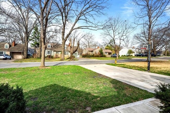 4515 W 74th Pl in Prairie Village, KS - Building Photo - Building Photo