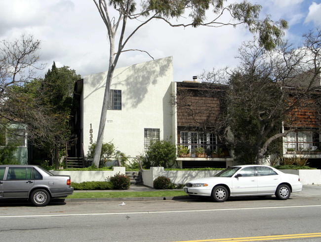 1833 17th St in Santa Monica, CA - Building Photo - Building Photo