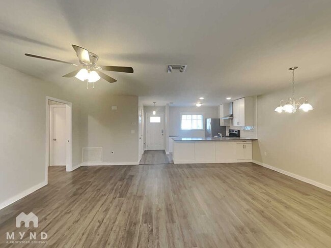 8610 Sagewood Dr in Hudson, FL - Foto de edificio - Building Photo