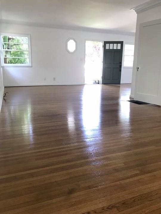 2818 S Barrington Ave in Los Angeles, CA - Building Photo - Building Photo