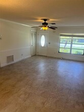4550 Kirkland Ave in Spring Hill, FL - Building Photo - Building Photo