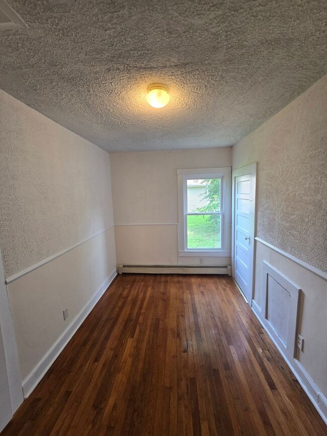 1400 Wilmington Ave in Hopewell, VA - Building Photo - Building Photo