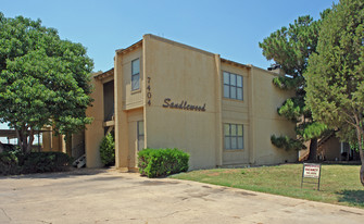 7404 Avenue X Apartments