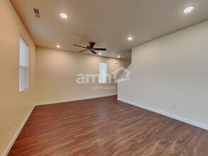 9534 W Bowie Ct in Star, ID - Foto de edificio - Building Photo