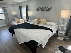 1824 Rock Lake Dr in Orlando, FL - Building Photo - Building Photo