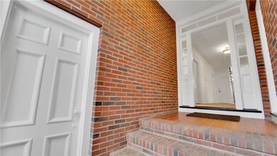 3611 Union St in North Chili, NY - Foto de edificio - Building Photo