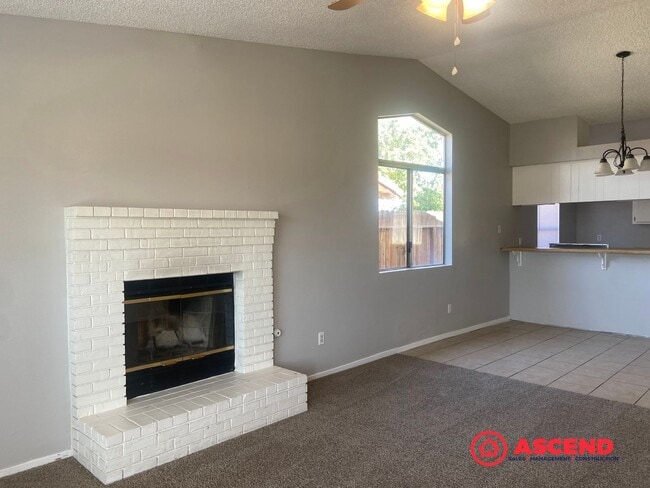 506 Adelaide Ave in Bakersfield, CA - Building Photo - Building Photo