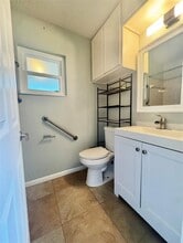 1350 Anderson St in Clermont, FL - Building Photo - Building Photo