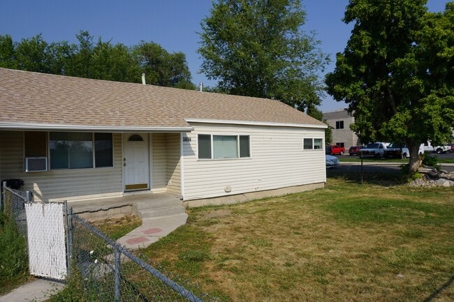 3036 S W Temple St in Salt Lake City, UT - Building Photo - Building Photo