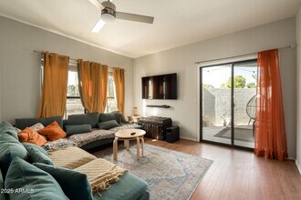 280 S Elizabeth Way in Chandler, AZ - Building Photo - Building Photo