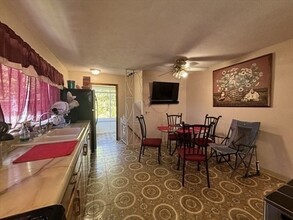 253 Fellsway W in Medford, MA - Building Photo - Building Photo