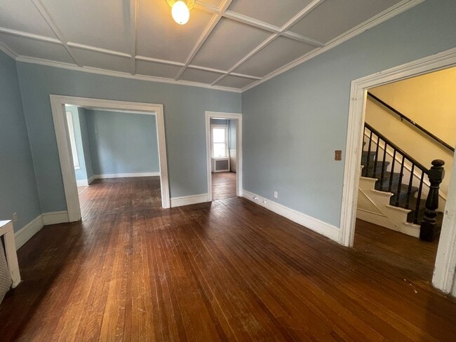 property at 117-119 Lincoln St
