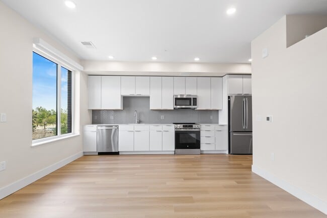 Frameline Apartments in Denver, CO - Foto de edificio - Building Photo