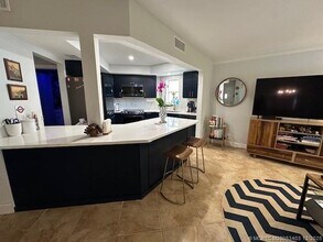 226 Seabreeze Cir in Jupiter, FL - Foto de edificio - Building Photo