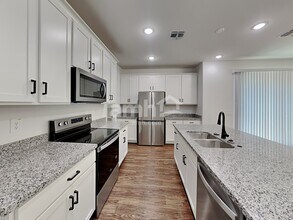 15074 W Sherman St in Goodyear, AZ - Foto de edificio - Building Photo