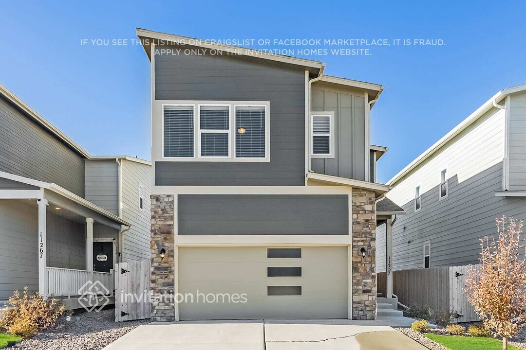 11257 House Finch Ln in Colorado Springs, CO - Building Photo