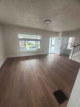 2816 Perry St in Erie, PA - Building Photo - Building Photo