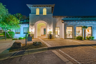 Serafina Luxury Apartments in Goodyear, AZ - Foto de edificio - Building Photo