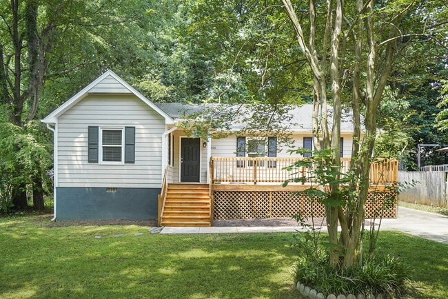 property at 2808 Red Alder Ct