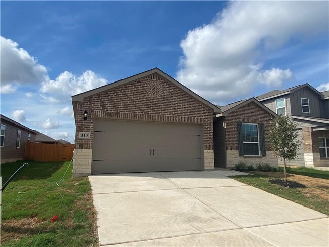 113 Declaration Ln in Liberty Hill, TX - Building Photo - Building Photo
