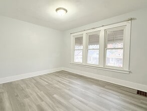 1650 Goyeau St in Windsor, ON - Building Photo - Building Photo