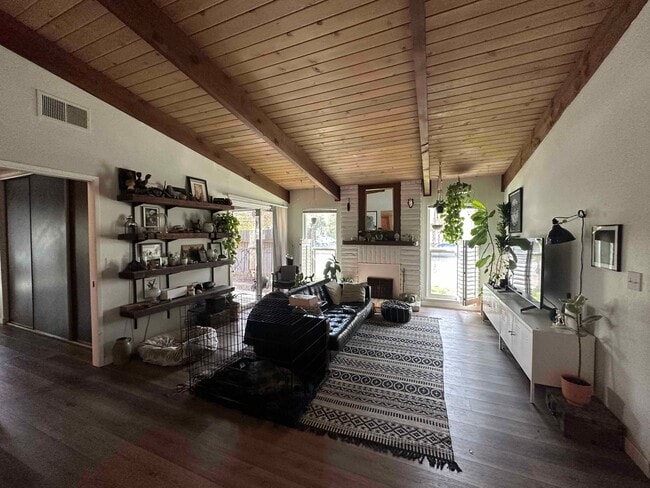 2104 Del Rey Ct, Unit 2104 in Davis, CA - Building Photo - Building Photo